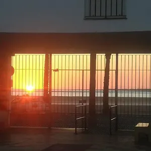 Apartamento Duplex En Primera Linea De Playa 15, Sanlúcar de Barrameda